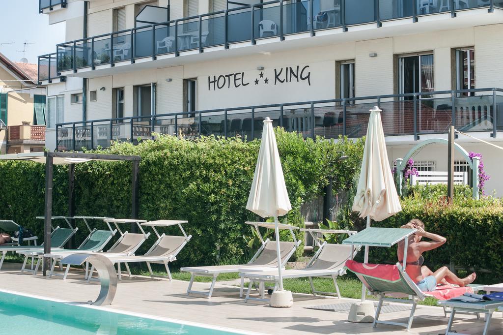 Hotel King Марина-ди-Пьетрасанта Экстерьер фото
