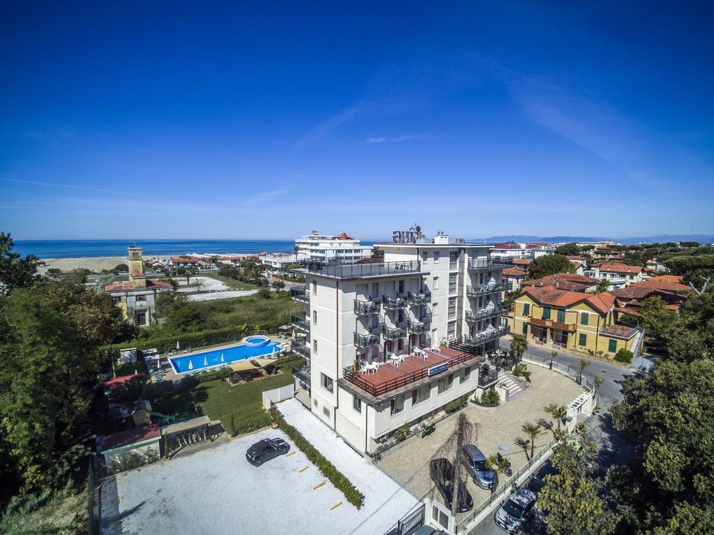 Hotel King Марина-ди-Пьетрасанта Экстерьер фото